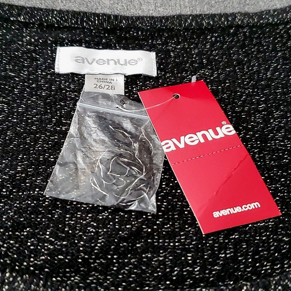 🆕️ AVENUE Black Metallic Thread Sweater SIZE: 26/28 - Picture 8 of 8